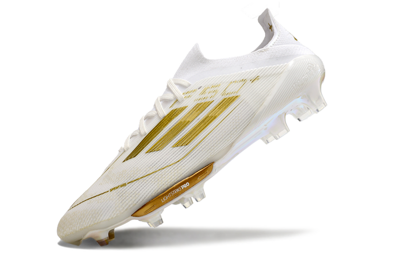 CHUTEIRA ADIDAS F50.1 LIGHTSTRIKE PRO ELITE CAMPO - BRANCA