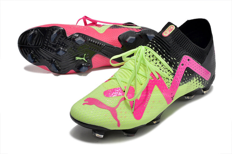 CHUTEIRA PUMA FUTURE ULTIMATE CAMPO "TRICKS" PRETA E VERDE
