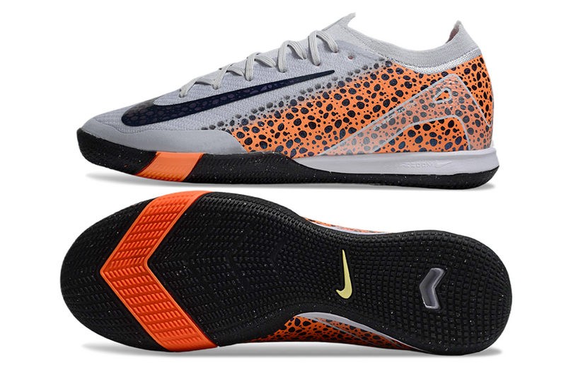 CHUTEIRA NIKE AIR ZOOM MERCURIAL VAPOR 16 ELITE FUTSAL "ELECTRIC" - BRANCA E LARANJA