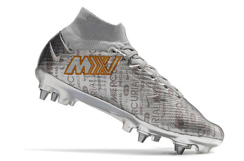 CHUTEIRA NIKE AIR ZOOM MERCURIAL SUPERFLY 9 ELITE TRAVA MISTA "XXV" - PRATA