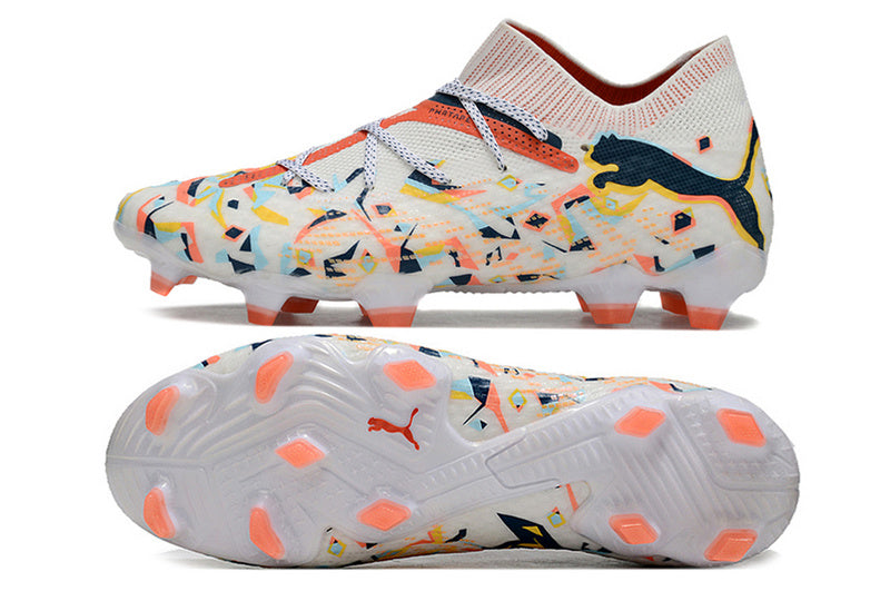 CHUTEIRA PUMA FUTURE 7 ULTIMATE CAMPO - BRANCA E LARANJA
