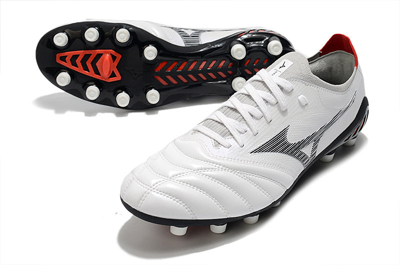 CHUTEIRA MIZUNO MORELIA NEO III JAPAN CAMPO - BRANCA E PRATA