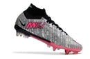 CHUTEIRA NIKE AIR ZOOM MERCURIAL SUPERFLY 9 ELITE TRAVA MISTA FIXA "XXV" - PRATA E ROSA