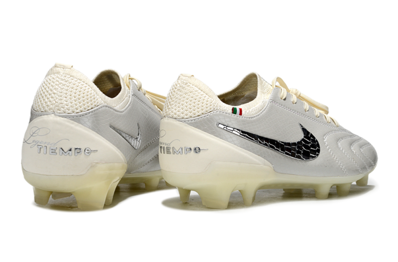 CHUTEIRA NIKE TIEMPO LEGEND 10 ELITE CAMPO "LUXE" - BRANCA