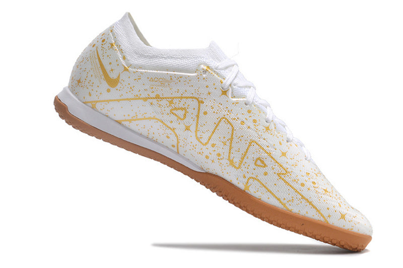 CHUTEIRA NIKE AIR ZOOM MERCURIAL VAPOR 15 ELITE FUTSAL - BRANCA E DOURADA