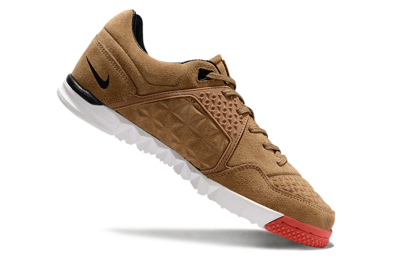 CHUTEIRA NIKE GATO FUTSAL - MARROM