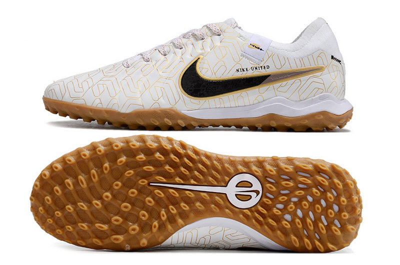 CHUTEIRA NIKE TIEMPO LEGEND 10 SOCIETY "UNITED GOLDEN" - BRANCA E DOURADA