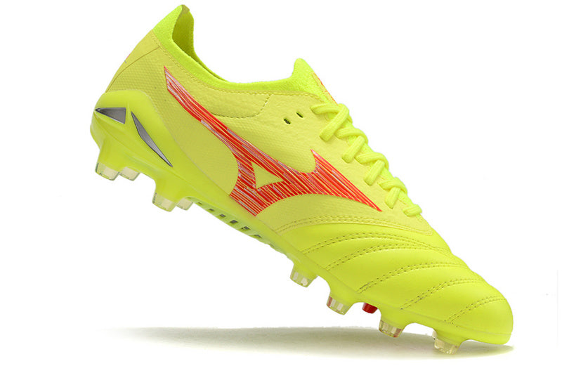 CHUTEIRA MIZUNO MORELIA NEO IV JAPAN CAMPO  "DYNA" - AMARELA E LARANJA