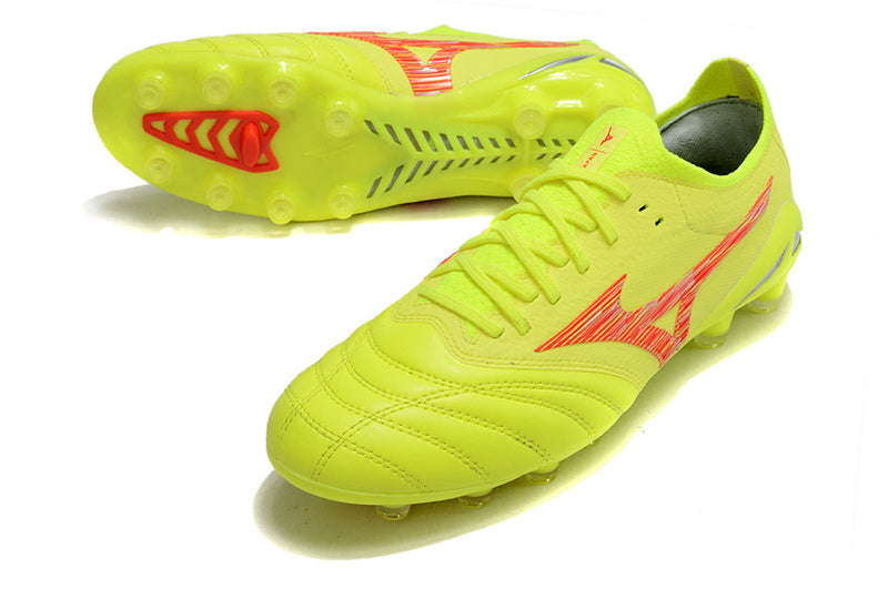 CHUTEIRA MIZUNO MORELIA NEO IV JAPAN CAMPO  "DYNA" - AMARELA E LARANJA