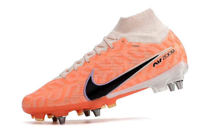 CHUTEIRA NIKE AIR ZOOM MERCURIAL SUPERFLY 9 ELITE TRAVA MISTA "UNITED" - LARANJA