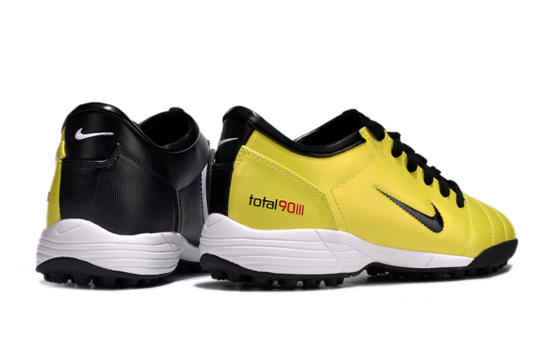 CHUTEIRA NIKE TOTAL 90 III SOCIETY - AMARELA E PRETA