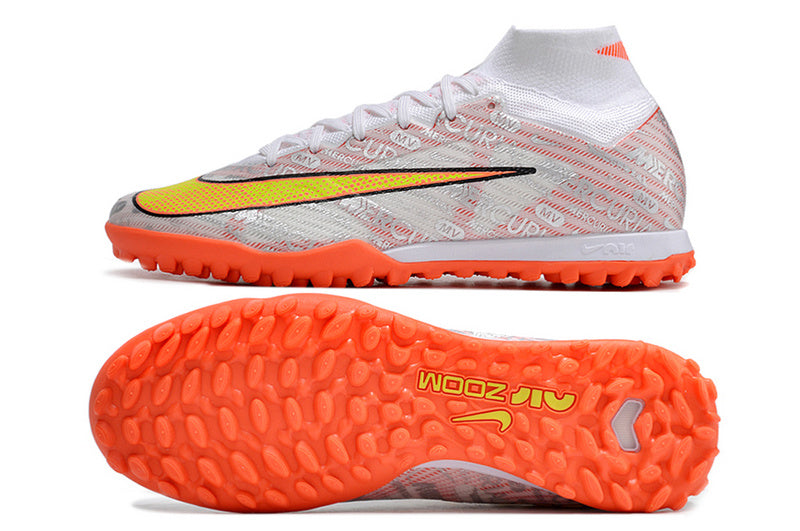 CHUTEIRA NIKE MERCURIAL AIR ZOOM SUPERFLY 9 ELITE SOCIETY - BRANCA E LARANJA