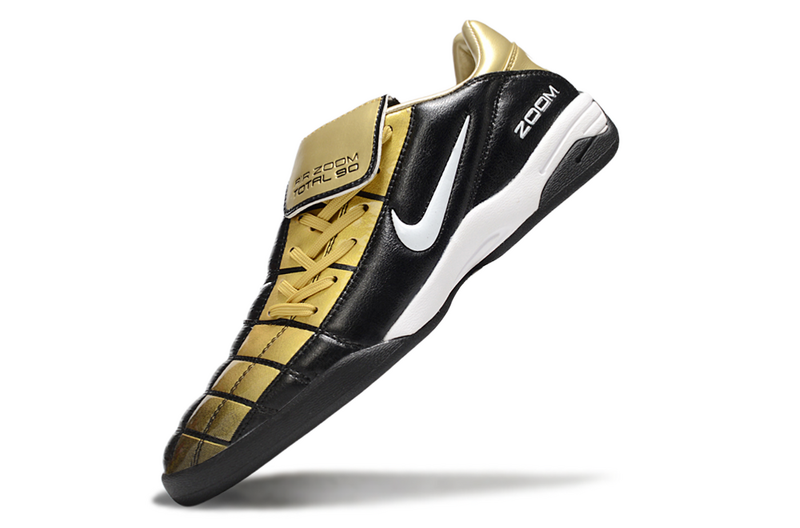 CHUTEIRA NIKE AIR ZOOM TOTAL 90 III FUTSAL - PRETA E DOURADA