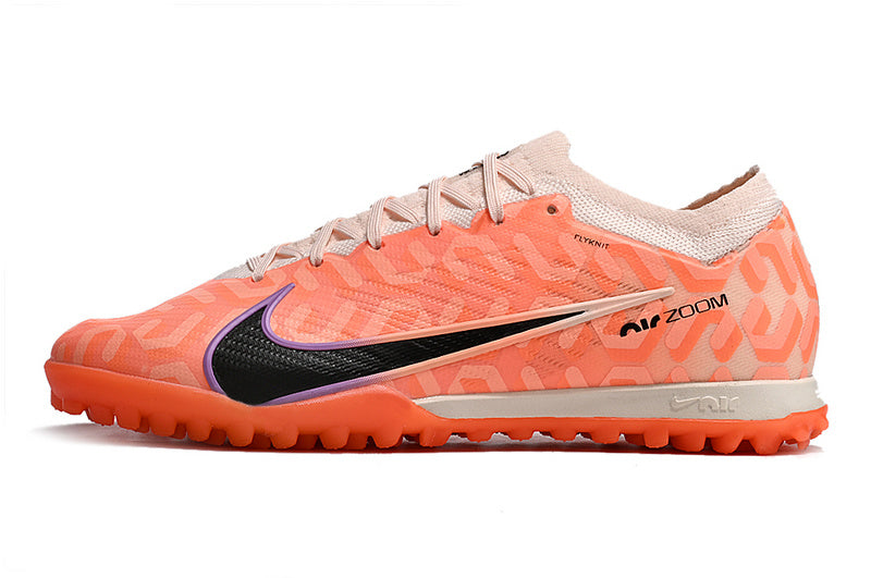 CHUTEIRA NIKE MERCURIAL AIR ZOOM VAPOR 15 ELITE SOCIETY "UNITED" - LARANJA
