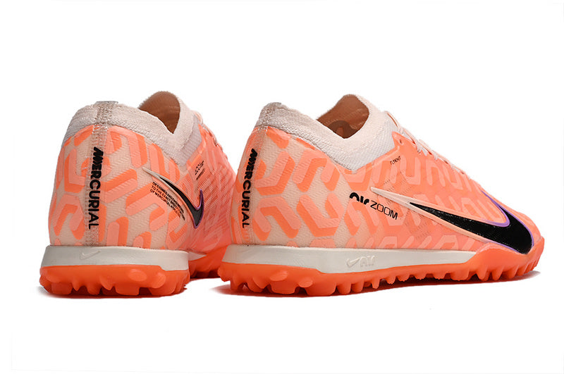 CHUTEIRA NIKE MERCURIAL AIR ZOOM VAPOR 15 ELITE SOCIETY "UNITED" - LARANJA