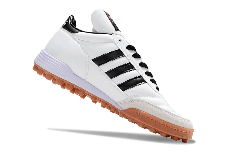 CHUTEIRA ADIDAS COPA MUNDIAL SOCIETY - BRANCA E PRETA
