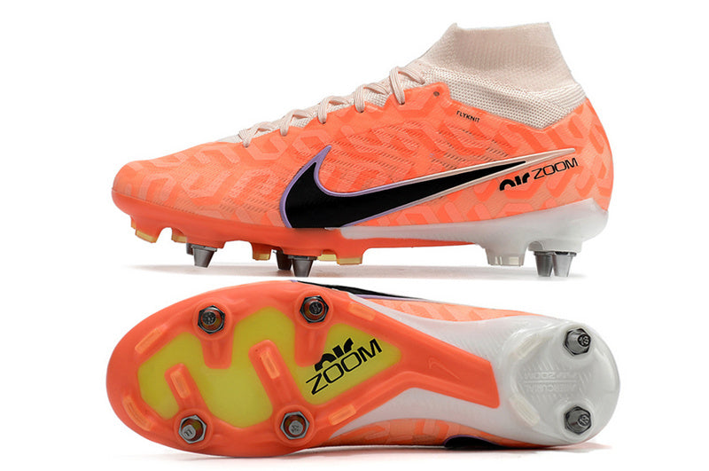 CHUTEIRA NIKE AIR ZOOM MERCURIAL SUPERFLY 9 ELITE TRAVA MISTA "UNITED" - LARANJA