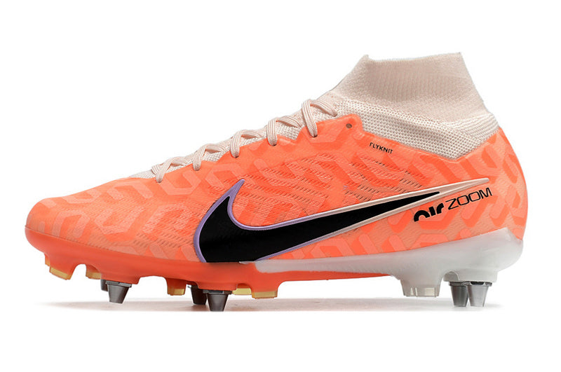 CHUTEIRA NIKE AIR ZOOM MERCURIAL SUPERFLY 9 ELITE TRAVA MISTA "UNITED" - LARANJA