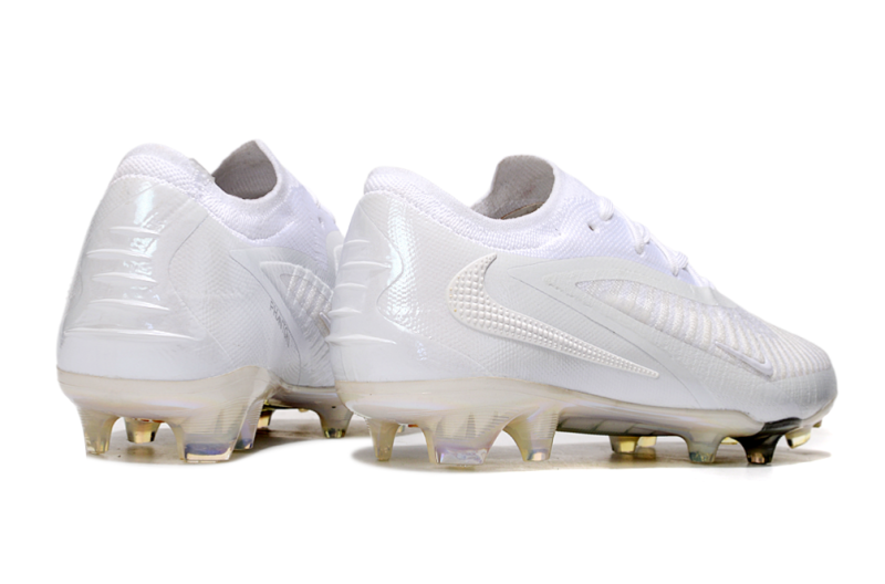 CHUTEIRA NIKE PHANTOM 6 ELITE CAMPO - BRANCA