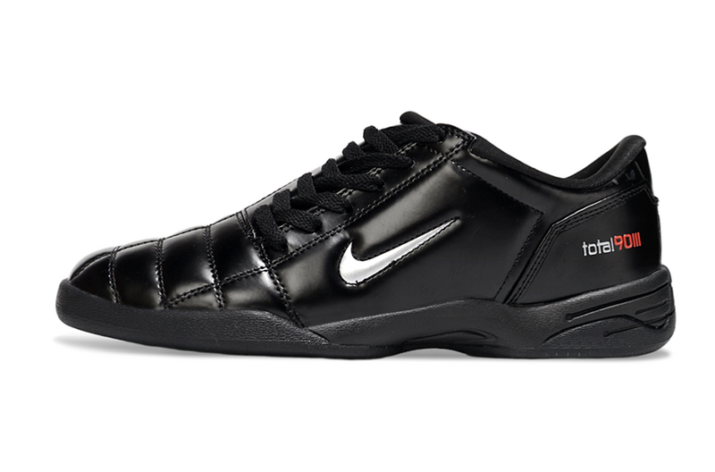 CHUTEIRA NIKE TOTAL 90 III FUTSAL - PRETA