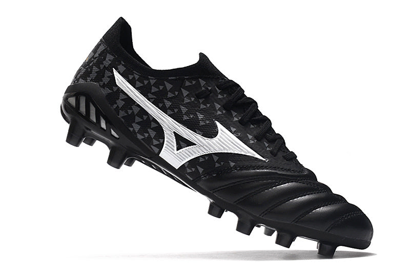 CHUTEIRA MIZUNO MORELIA NEO III JAPAN CAMPO - PRETA E BRANCA