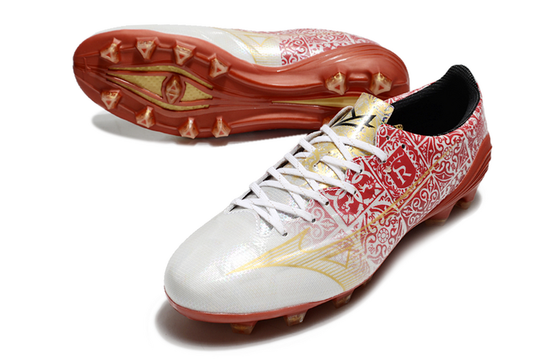CHUTEIRA MIZUNO ALPHA JAPAN CAMPO "SIGNATURE" - VERMELHA E BRANCA