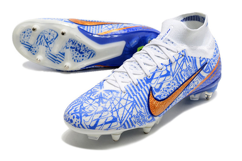 CHUTEIRA NIKE AIR ZOOM MERCURIAL SUPERFLY 9 ELITE TRAVA MISTA FIXA "CR7" - BRANCA E AZUL