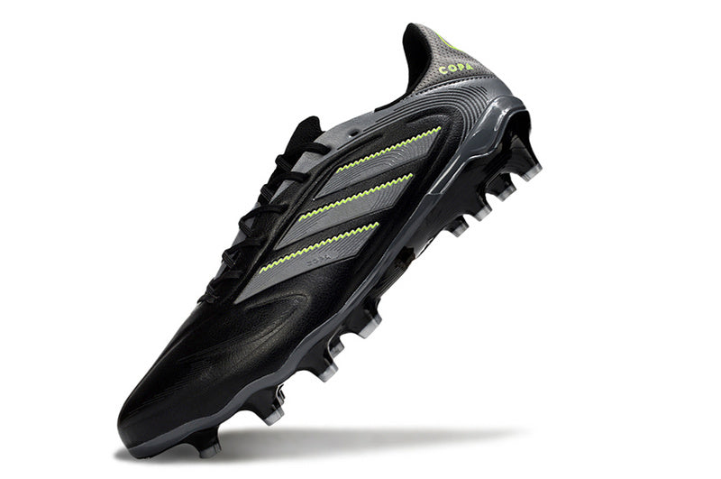 CHUTEIRA ADIDAS COPA PURE III CAMPO - PRETA E VERDE