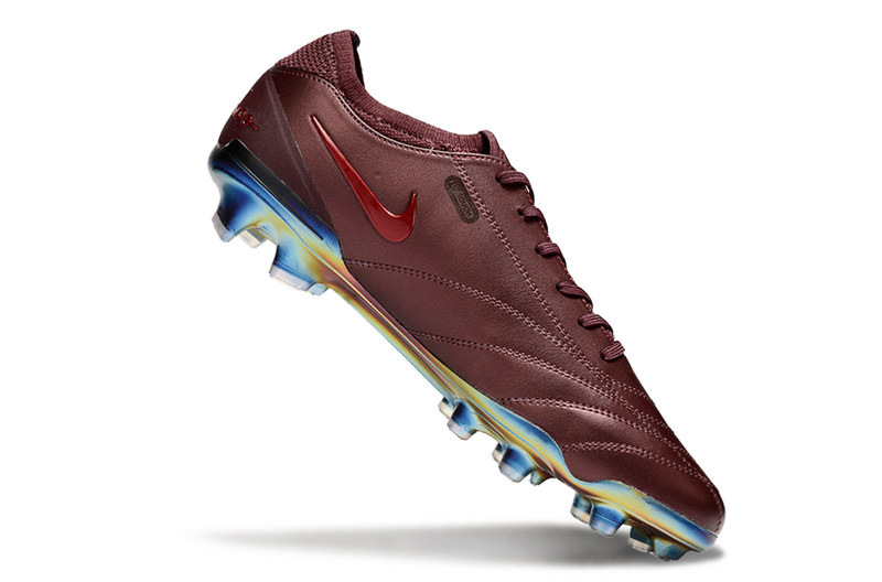 CHUTEIRA NIKE TIEMPO LEGEND 10 ELITE CAMPO "LUXE" - VINHO