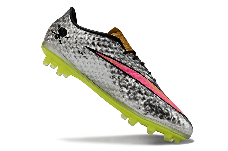 CHUTEIRA NIKE HYPERVENOM ELITE CAMPO - PRATA