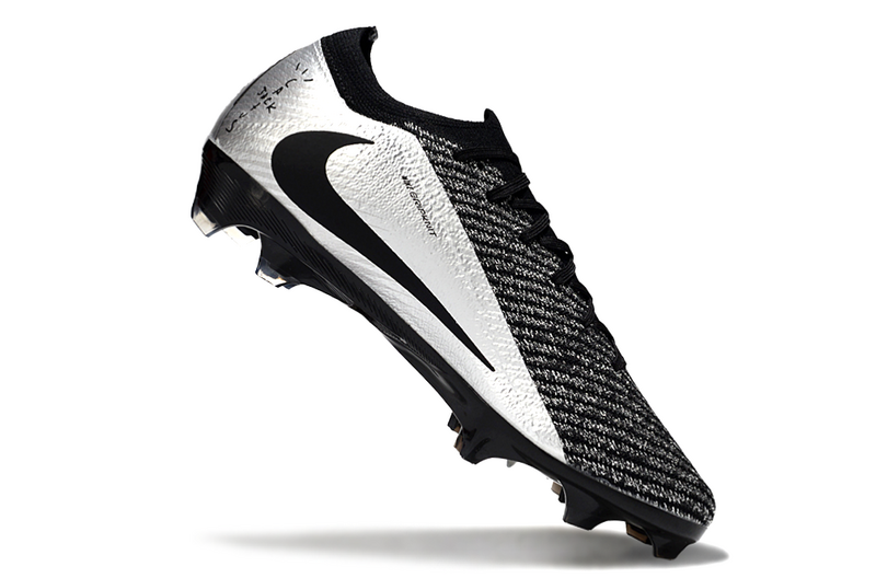 CHUTEIRA NIKE AIR ZOOM MERCURIAL VAPOR 16 TRAVIS SCOTT ELITE CAMPO "CACTUS JACK" - PRETA E PRATA