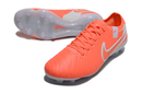 CHUTEIRA NIKE TIEMPO LEGEND 10 ELITE CAMPO - LARANJA E BRANCA